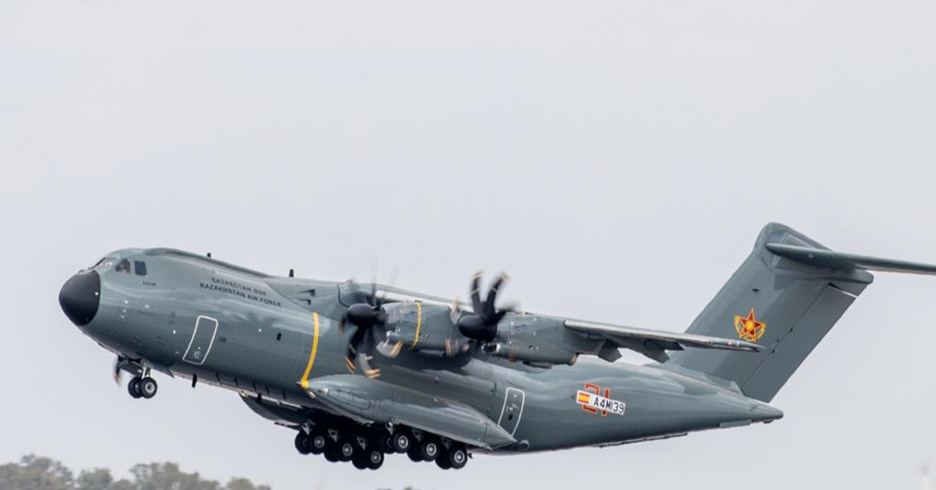 Le principal transporteur A400M du Kazakhstan effectue son premier vol de 5 heures


