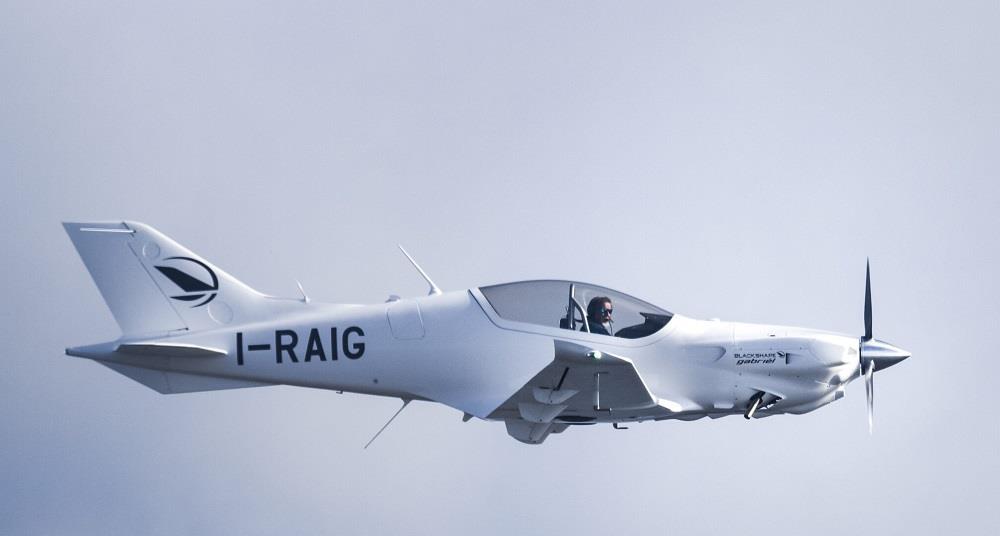 Les entraîneurs Blackshape autorisés à voler après que l'AESA a levé l'ordre d'immobilisation


