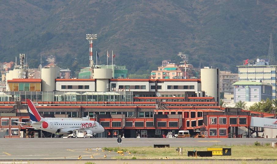 Le transporteur maritime MSC va reprendre la participation de l'opérateur romain dans l'aéroport de Gênes