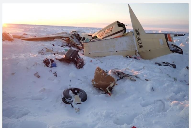 L'enquête sur le crash aérien de Béring de NTSB se concentre sur le poids de décollage et la création de glace possible