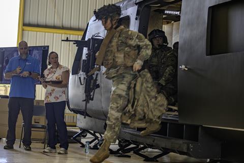 Flraa Mock Up Hawaii Troop Dismound