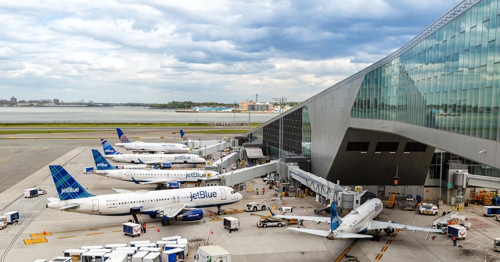 Le chef de JetBlue, Geraghty, verse de l'eau froide lors de la conversation unie


