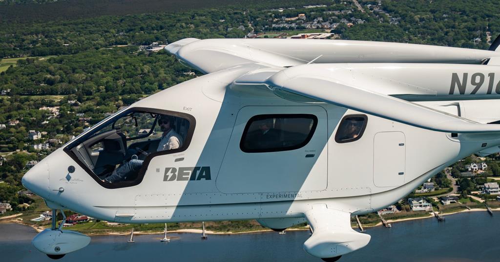 La bêta présente des capacités CX300 avec un vol transportant des passagers dans JFK


