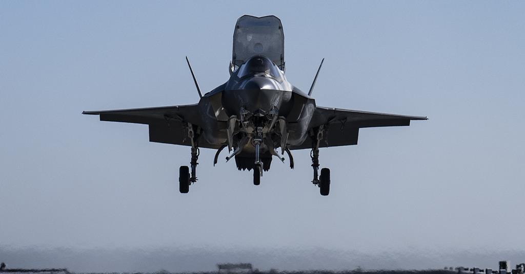 Premier F-35BS livré au Japon