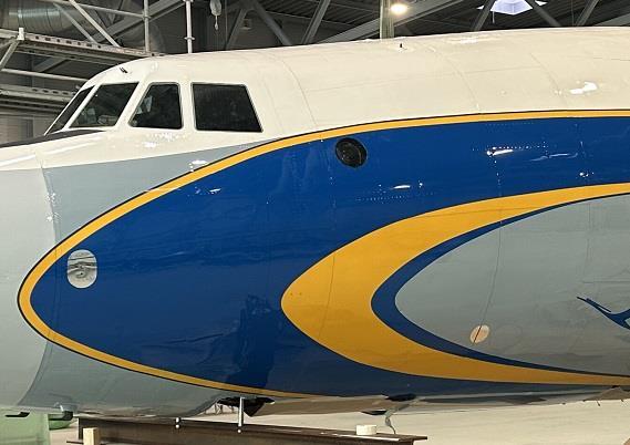 Lufthansa montre un schéma de peinture pour Vintage Lockheed Starliner