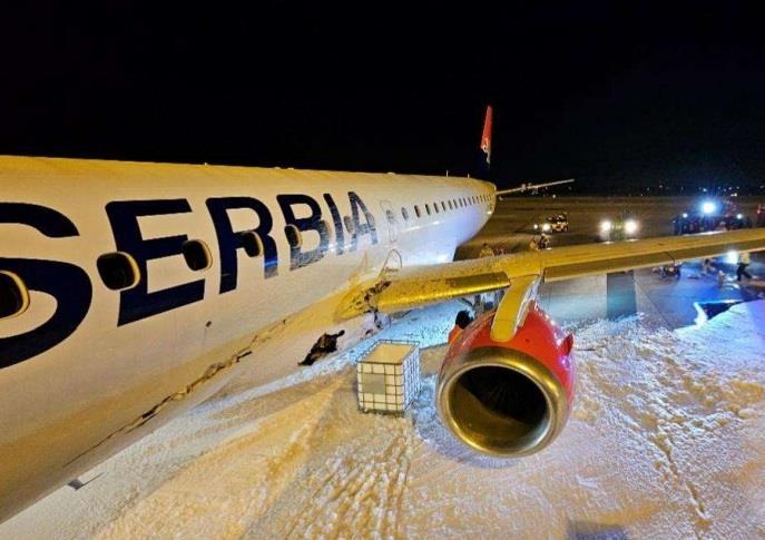 E195 Collision Captain Pilot Pilot pour accepter le mauvais calcul de décollage