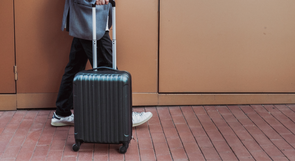 Comment voyager avec un bagage cabine de 8 kg sans rien sacrifier ?