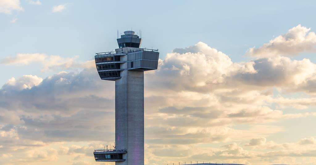 La Federal Aviation Administration invite les offres pour la refonte du système de contrôle du trafic aérien de plusieurs milliards de dollars