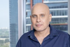 Le chiffre des finances et de la technologie des noms d’Israël en tant que nouveau directeur général