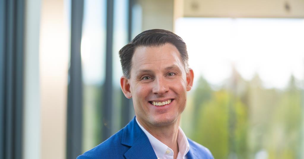 Alaska Air Shuffles Leadership avec la Nouvelle-Alaska Coo et Horizon PDG