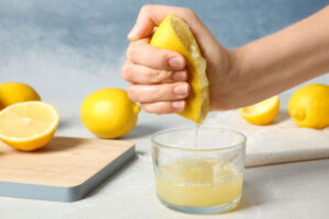 En 7 jours seulement : les effets spectaculaires du jus de citron chaque matin sur votre corps