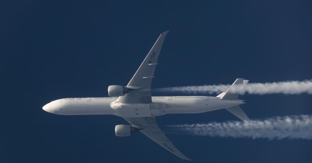Les compagnies aériennes chinoises demandent plus de temps pour examiner l'éventuelle interdiction des vols américains au-dessus de la Russie