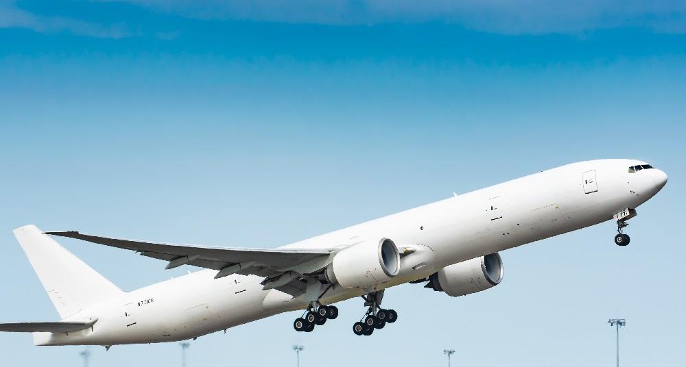 Challenge Group va acquérir une expérience sur le cargo 777-300ER grâce à la location avec équipage de Kalitta