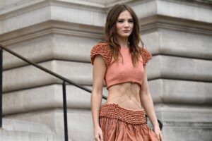 Perdez 9 kilos sans régime : 4 habitudes japonaises incroyables qui changent tout