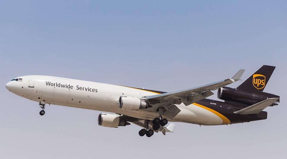 Une séparation apparente du moteur et un incendie du côté gauche pendant le décollage ont précédé le crash de l'UPS MD-11F