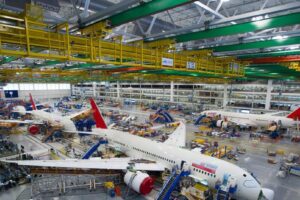 Boeing inaugure l’agrandissement du 787 de Caroline du Sud d’un milliard de dollars afin d’augmenter la production mensuelle