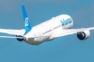 La compagnie espagnole Air Europa nomme un nouveau directeur alors que la propriété et la flotte du transporteur évoluent