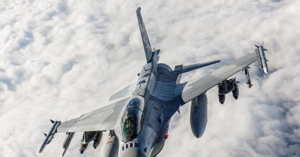 L3Harris lance la production de la suite Viper Shield EW pour les clients du F-16