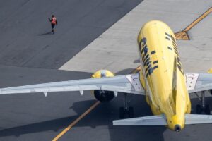 Spirit Airlines obtient un financement d&rsquo;urgence de 50 millions de dollars pour poursuivre ses opérations pendant la phase critique du chapitre 11