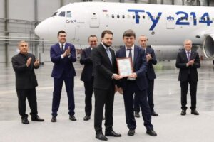 L&rsquo;approbation du Tu-214 de remplacement ouvre la voie à la production en série