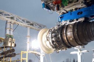 Le moteur PD-8 réussit les tests d&rsquo;impact sur les oiseaux dans les installations de Saturn