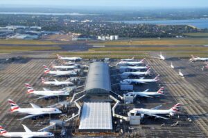 L&rsquo;économie britannique souffre sans la troisième piste d&rsquo;atterrissage d&rsquo;Heathrow, selon le patron de l&rsquo;aéroport