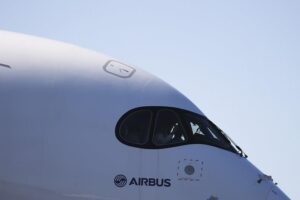 Airbus relève ses prévisions de livraisons d&rsquo;avions commerciaux de 10 % par rapport au niveau de 2025