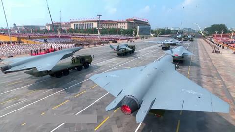 Défilé militaire chinois