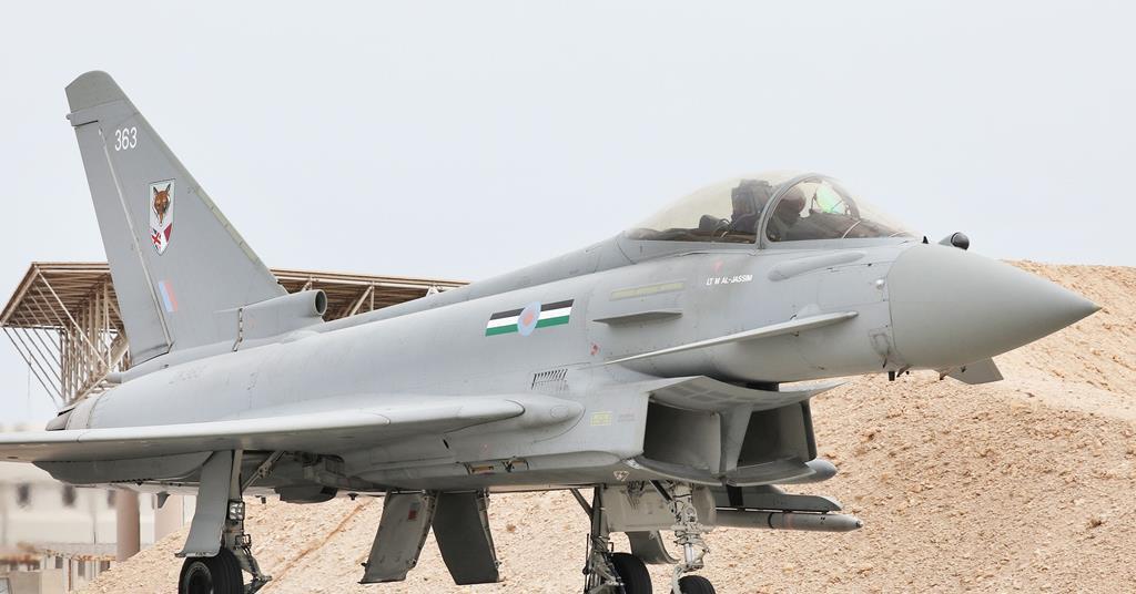 Le Royaume-Uni va envoyer davantage de typhons au Qatar alors que le conflit iranien fait rage


