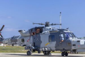 Des hélicoptères de la Royal Navy arrivent pour renforcer la défense de la base britannique d&rsquo;Akrotiri à Chypre