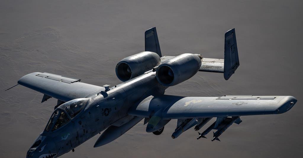 Les États-Unis déploient des A-10 et des AH-64 pour interdire les navires et drones iraniens dans le détroit d'Ormuz


