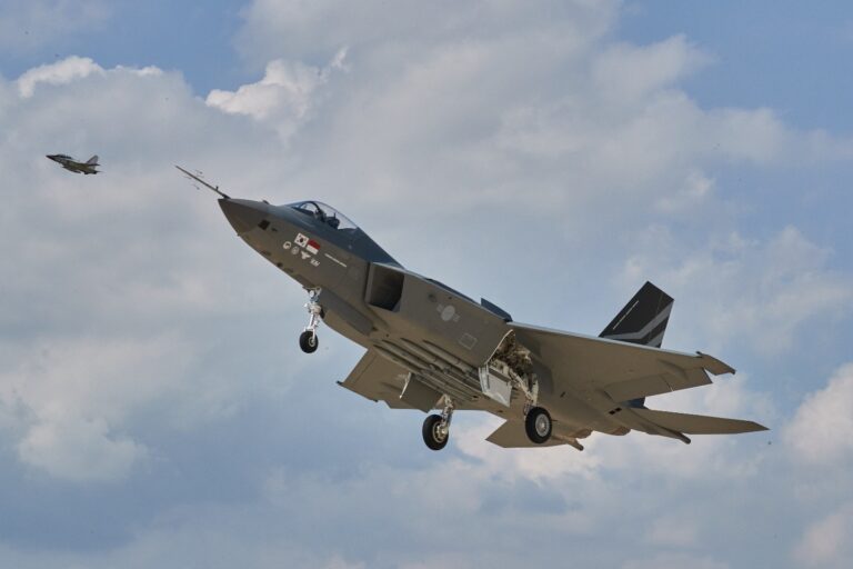 L'Indonésie va commander 16 chasseurs KF-21 lors de la visite présidentielle : Yonhap – FlightGlobal
